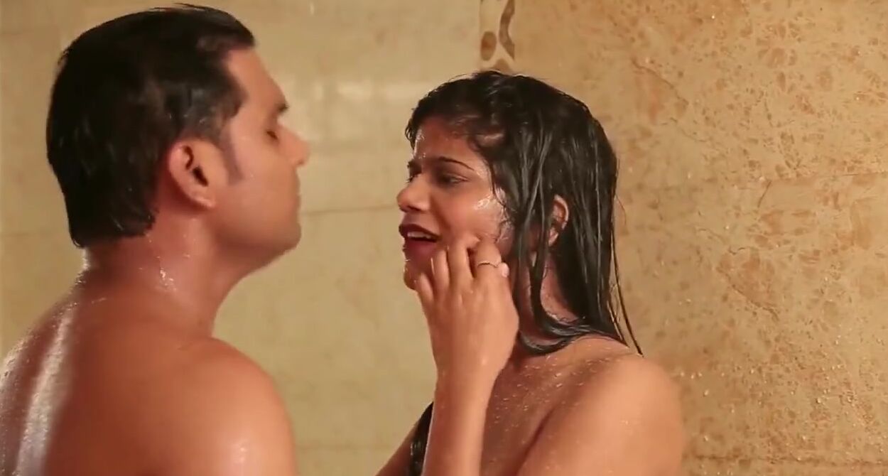 Peep reccomend indian teen couple shower