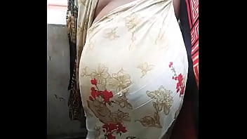 Moti gand boobs wali auntie capturing